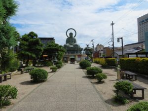 Takaoka (高岡市)