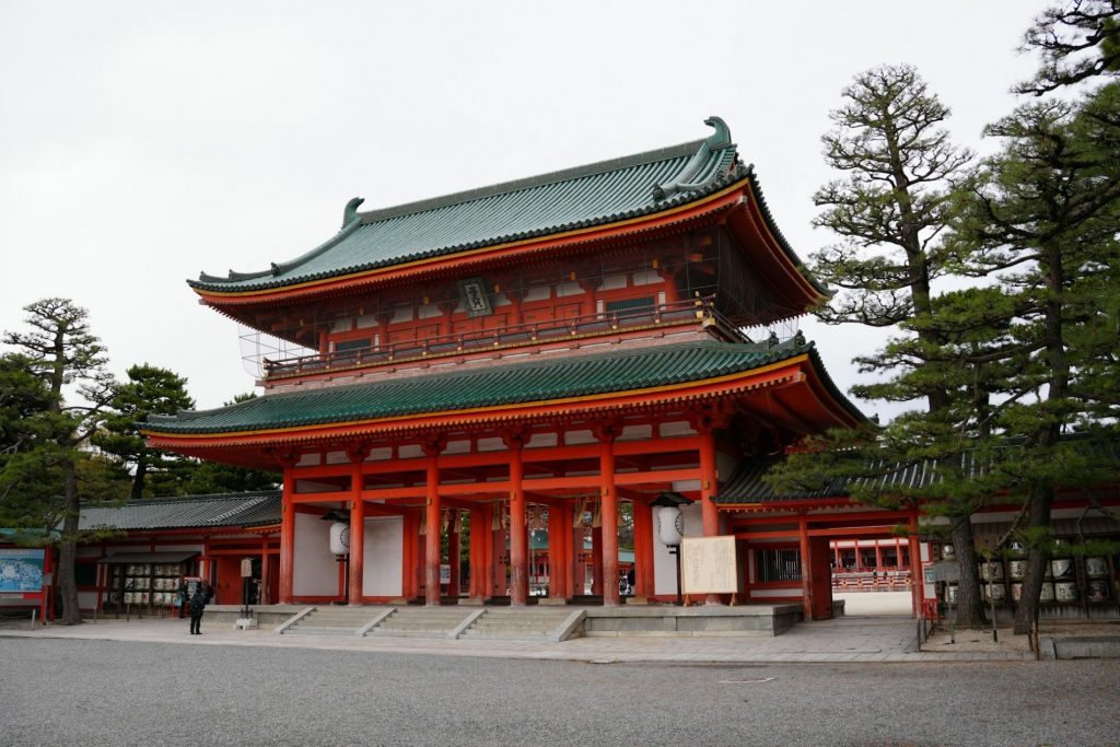 Santuario Heian (平安神宮)