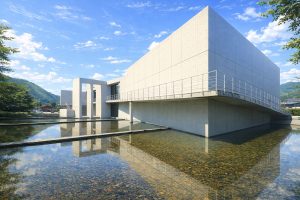 Museo Nariwa de Takahashi (高梁市成羽美術館)