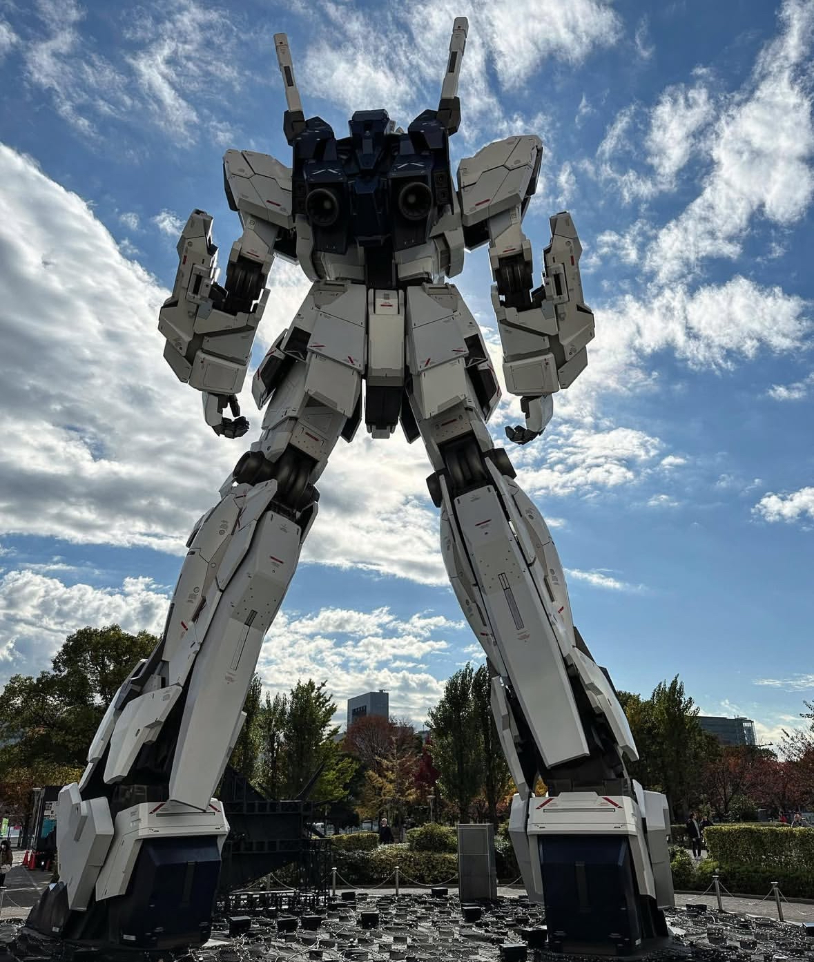 Imagen Gundam Unicorn (実物大ユニコーンガンダム立像)