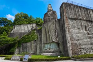 Heiwa Kannon (平和観音)
