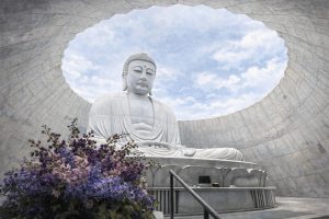 Hill of the Buddha (頭大仏殿)