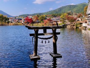 Yufuin Onsen (由布院温泉)
