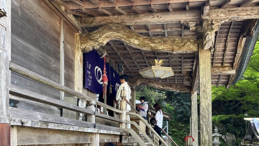 Templo Konomine No. 27 (神峯寺)