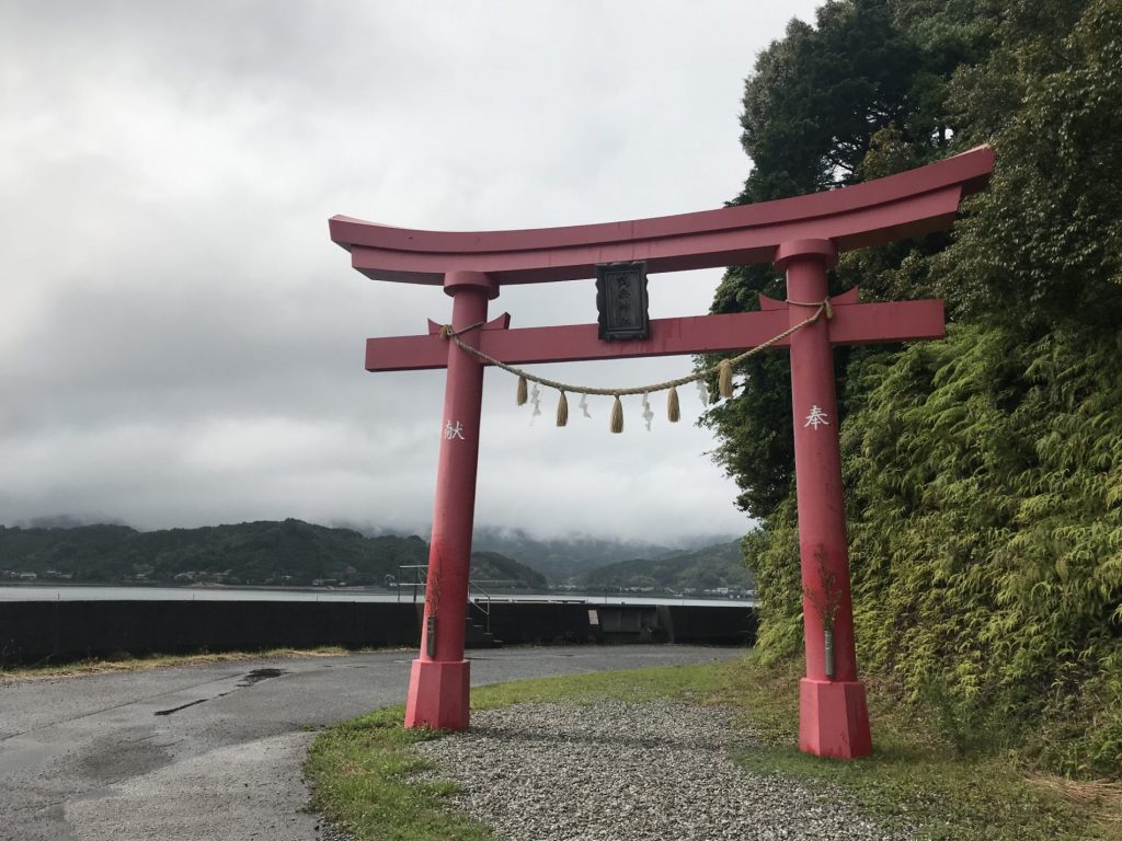 Santuario Otonashi (鳴無神社)