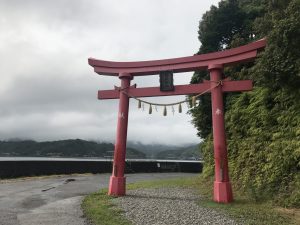Santuario Otonashi (鳴無神社)