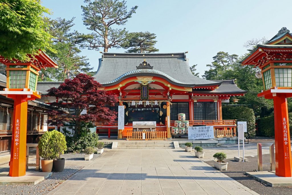 Santuario Higashi-Fushimi Inari (東伏見稲荷神社)