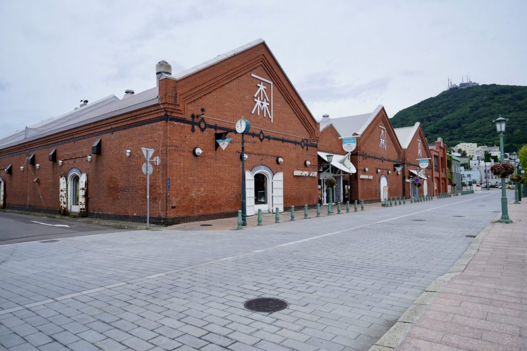 Kanemori Red Brick Warehouse (金森赤レンガ倉庫)